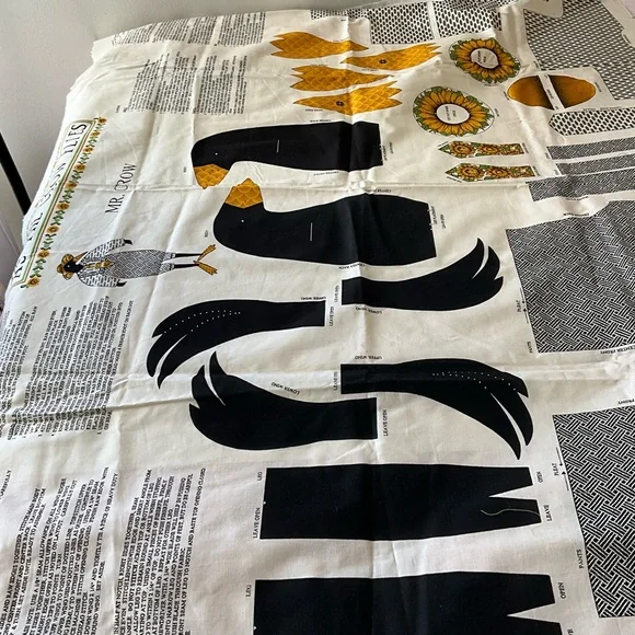 Crafts No-Sew Fabric Appliqué Daisy Kingdom Christmas Swan Apron Mitt Scare Crow - Picture 7 of 15